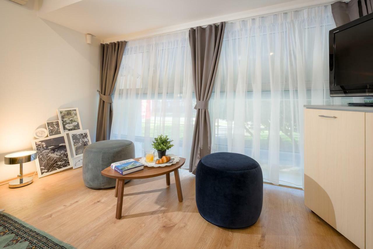 Apartament Astudio *